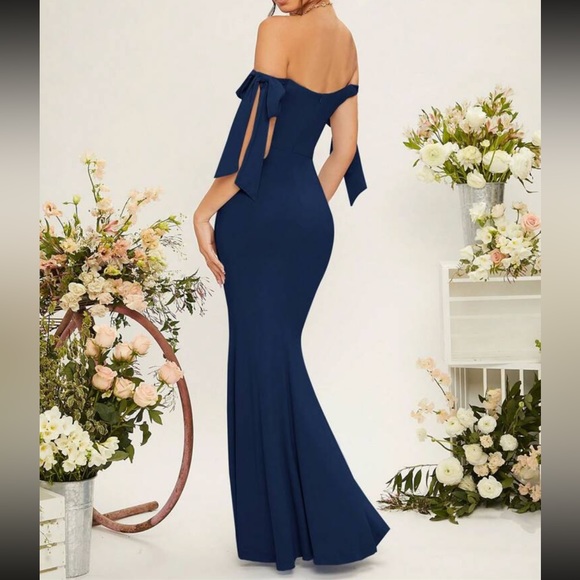 Navy blue off shoulder party formal bridesmaids prom dress - Picture 3 of 8